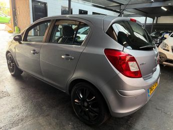 Vauxhall Corsa 1.4i 16v Design 5dr (a/c)