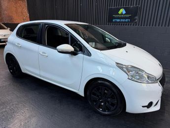 Peugeot 208 1.2 VTi Access+ Euro 5 5dr
