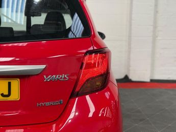 Toyota Yaris 1.5 VVT-h Icon E-CVT Euro 6 5dr