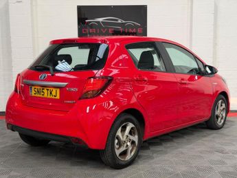 Toyota Yaris 1.5 VVT-h Icon E-CVT Euro 6 5dr