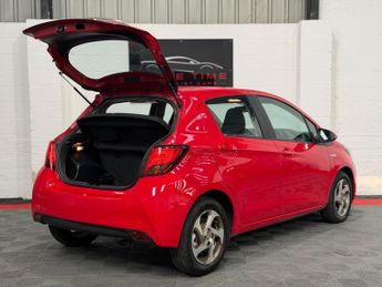 Toyota Yaris 1.5 VVT-h Icon E-CVT Euro 6 5dr