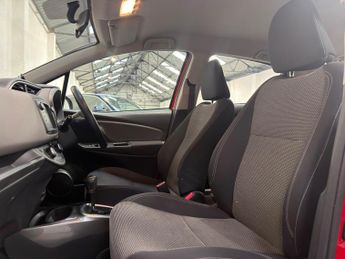Toyota Yaris 1.5 VVT-h Icon E-CVT Euro 6 5dr