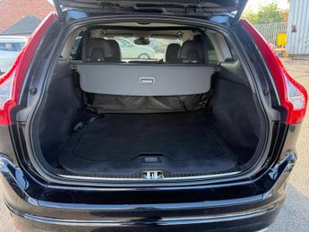 Volvo XC60 2.4 D5 SE Lux Nav Auto AWD Euro 6 (s/s) 5dr