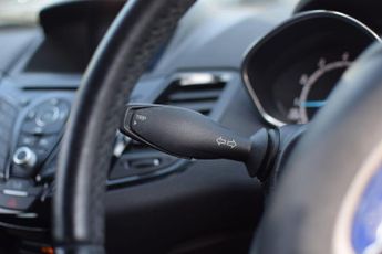 Ford Fiesta 1.0T EcoBoost Zetec Euro 6 (s/s) 5dr