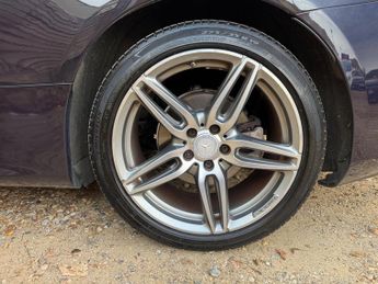Mercedes-Benz E Class 2.0 E220d AMG Line (Premium) G-Tronic+ Euro 6 (s/s) 2dr