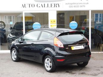 Ford Fiesta 1.0T EcoBoost Zetec Euro 5 (s/s) 3dr