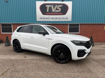 Volkswagen Touareg 3.0 TDI V6 Black Edition Tiptronic 4Motion Euro 6 (s/s) 5dr