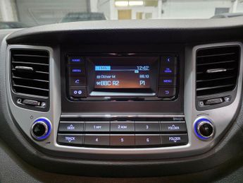 Hyundai TUCSON 1.7 CRDi Blue Drive SE DCT Euro 6 (s/s) 5dr
