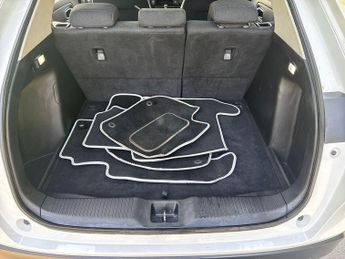 Honda HR-V 1.5 h i-MMD Elegance CVT Euro 6 (s/s) 5dr