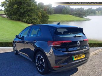 Volkswagen ID.3 Pro Performance 58kWh Life Auto 5dr