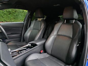 Toyota C-HR 1.8 VVT-h Dynamic CVT Euro 6 (s/s) 5dr