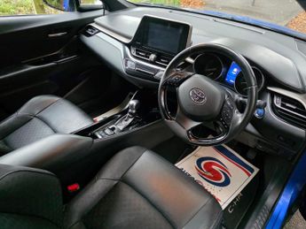 Toyota C-HR 1.8 VVT-h Dynamic CVT Euro 6 (s/s) 5dr