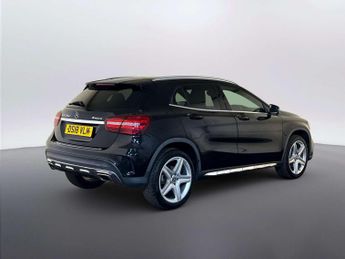 Mercedes-Benz GLA 2.1 GLA220d AMG Line (Premium) SUV 5dr Diesel 7G-DCT 4MATIC Euro