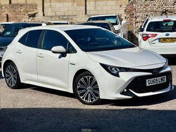 Toyota Corolla 1.8 VVT-h Design CVT Euro 6 (s/s) 5dr