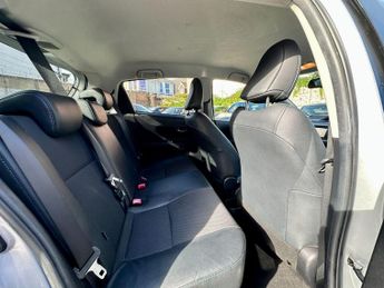 Toyota Yaris 1.5 VVT-h Trend CVT Euro 5 5dr