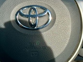 Toyota Yaris 1.5 VVT-h Trend CVT Euro 5 5dr