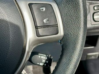 Toyota Yaris 1.5 VVT-h Trend CVT Euro 5 5dr