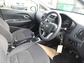 Kia Picanto 1.0 1 Euro 5 5dr