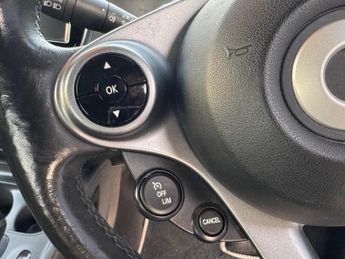 Smart fortwo 17.6kWh Prime (Premium) Cabriolet Auto 2dr