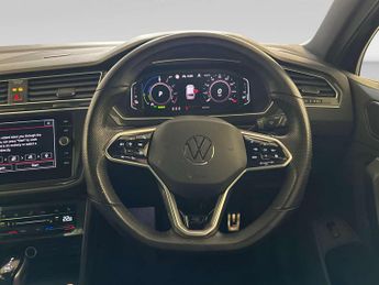 Volkswagen Tiguan 1.4 TSI 13kWh R-Line SUV 5dr Petrol Plug-in Hybrid DSG Euro 6 (s