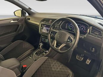 Volkswagen Tiguan 1.4 TSI 13kWh R-Line SUV 5dr Petrol Plug-in Hybrid DSG Euro 6 (s