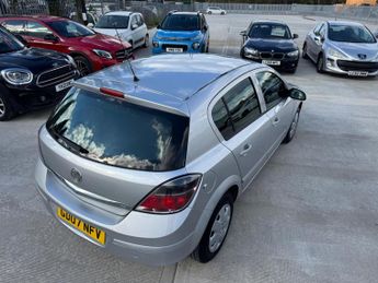Vauxhall Astra 1.8i 16v Life 5dr