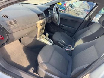 Vauxhall Astra 1.8i 16v Life 5dr