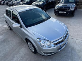 Vauxhall Astra 1.8i 16v Life 5dr