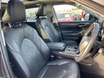 Toyota Highlander 2.5 VVT-h Excel CVT 4WD Euro 6 (s/s) 5dr