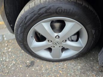 Honda FR-V 1.8 i-VTEC ES 5dr