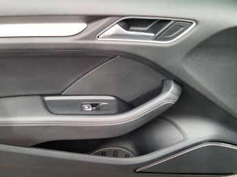 Audi S3 2.0 TFSI S Tronic quattro Euro 6 (s/s) 4dr