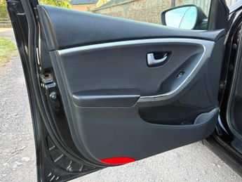 Hyundai i30 1.6 CRDi Blue Drive Active Euro 5 (s/s) 5dr