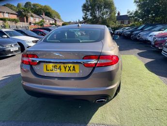 Jaguar XF 2.2d Luxury Auto Euro 5 (s/s) 4dr
