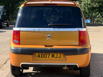 Peugeot 1007 1.6 16v Sport 3dr