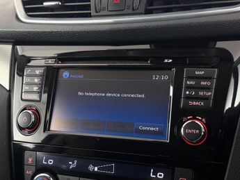 Nissan Qashqai 1.6 dCi N-Connecta SUV 5dr Diesel XTRON Euro 6 (s/s) (130 ps)