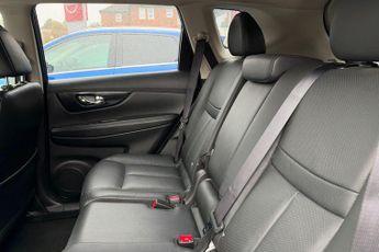 Nissan X-trail Station Wagon 1.6 dCi Tekna 5dr Xtronic