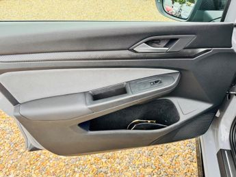 Volkswagen Golf 2.0 TDI R-Line DSG Euro 6 (s/s) 5dr