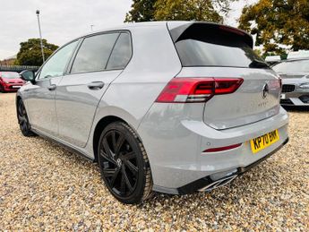 Volkswagen Golf 2.0 TDI R-Line DSG Euro 6 (s/s) 5dr
