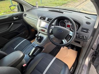 Ford Kuga 2.0 TDCi Titanium AWD Euro 5 5dr