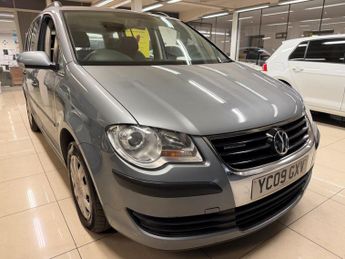 Volkswagen Touran 1.9 TDI BlueMotion Tech S 5dr (7 Seats)