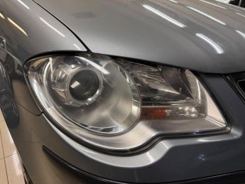 Volkswagen Touran 1.9 TDI BlueMotion Tech S 5dr (7 Seats)