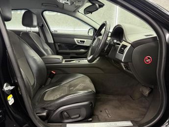 Jaguar XF 2.2d Sport Auto Euro 5 (s/s) 4dr