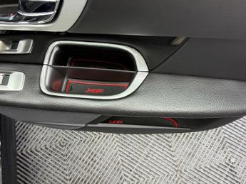 Jaguar XF 2.2d Sport Auto Euro 5 (s/s) 4dr