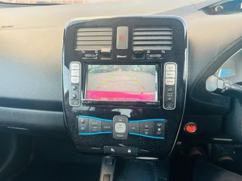 Nissan Leaf 30kWh Acenta Auto 5dr