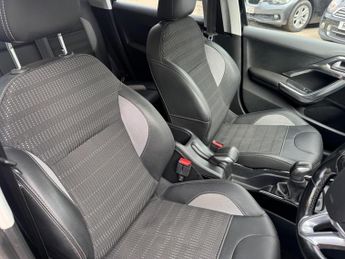 Peugeot 2008 1.2 PureTech Allure Euro 6 5dr