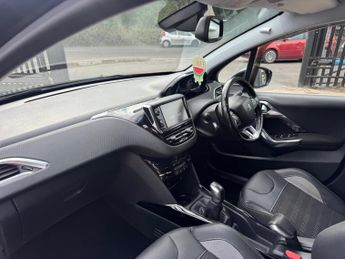 Peugeot 2008 1.2 PureTech Allure Euro 6 5dr