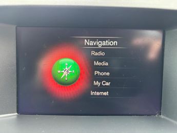 Volvo XC60 2.4 D5 R-Design Nav Auto AWD Euro 6 (s/s) 5dr