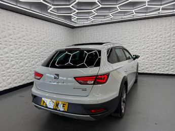SEAT Leon 2.0 TDI X-PERIENCE SE Technology Sport Tourer DSG 4WD Euro 6 (s/