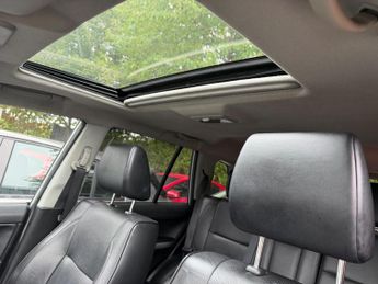 Suzuki Grand Vitara 1.9 DDiS SZ5 4WD Euro 5 5dr