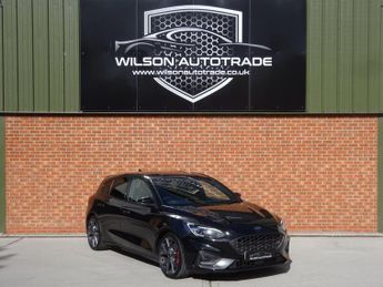 Ford Focus 2.3T EcoBoost ST Euro 6 (s/s) 5dr